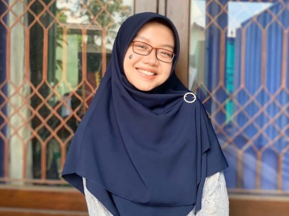 Perempuan dan Industri Tambang: Dari Prostitusi hingga Polusi